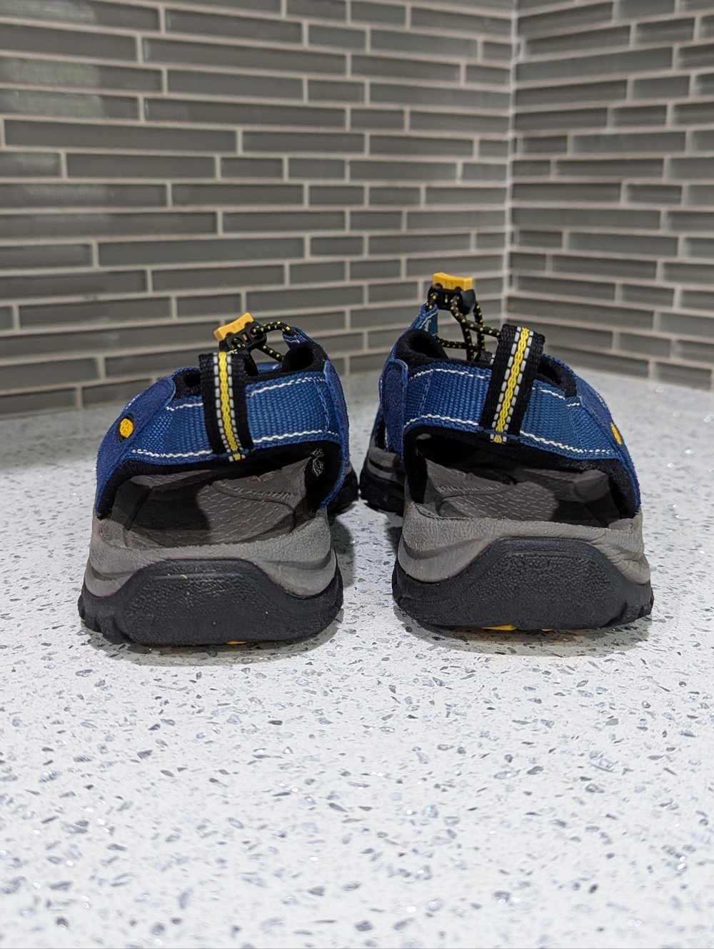 Keen Venice H2 Navy Blue Hiking Sandal Fisherman Outdoor Gorp Ladies Size 6.5 37 - Picture 6 of 9